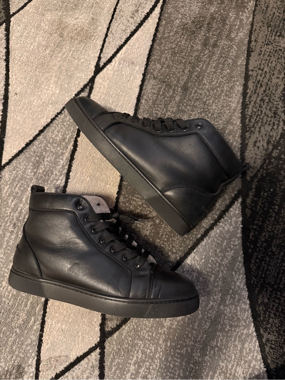 Christian louboutin size 40 fits like 7.5-8